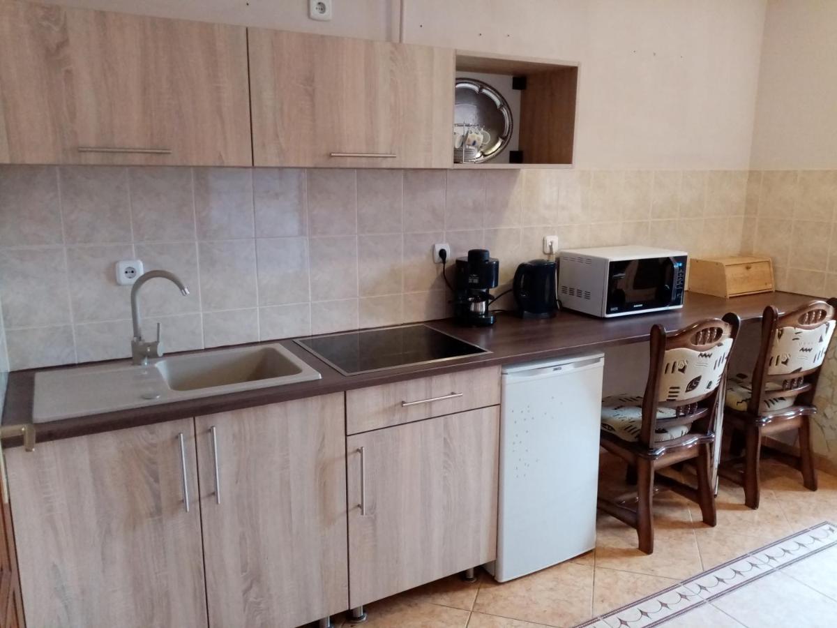 Major Street Apartman Daire Hajdúszoboszló Dış mekan fotoğraf